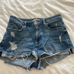 Distressed shorts